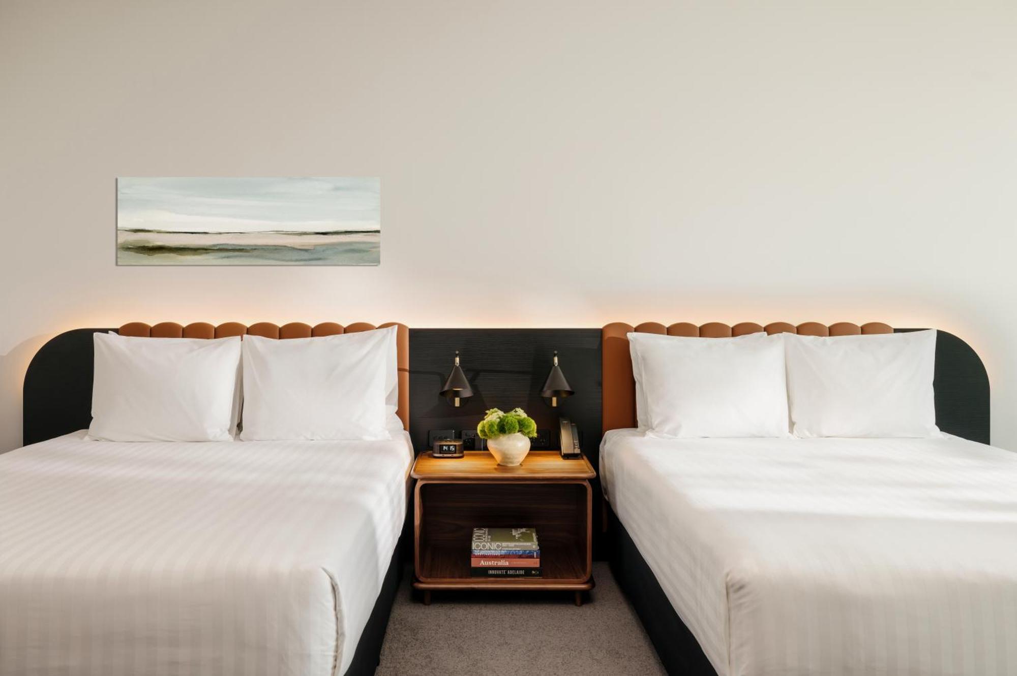 Crowne Plaza Adelaide Mawson Lakes By Ihg Exterior photo